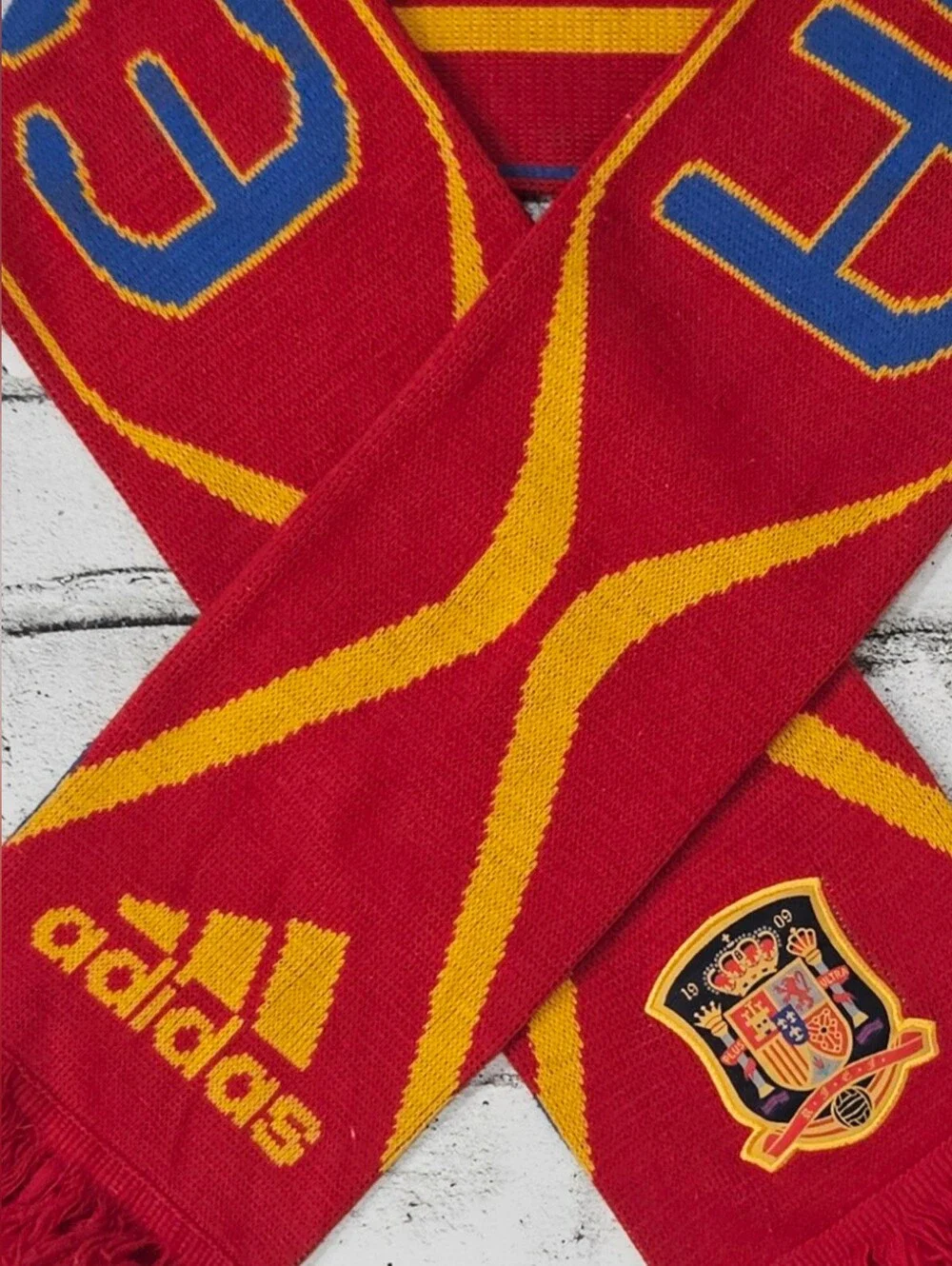 Adidas Spain Espana Soccer Fan Scarf Red Blue Yellow Football Knit